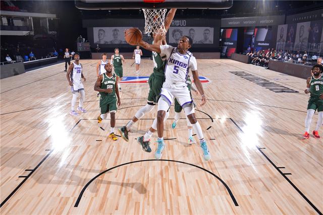 无疑为球队 无疑为球队