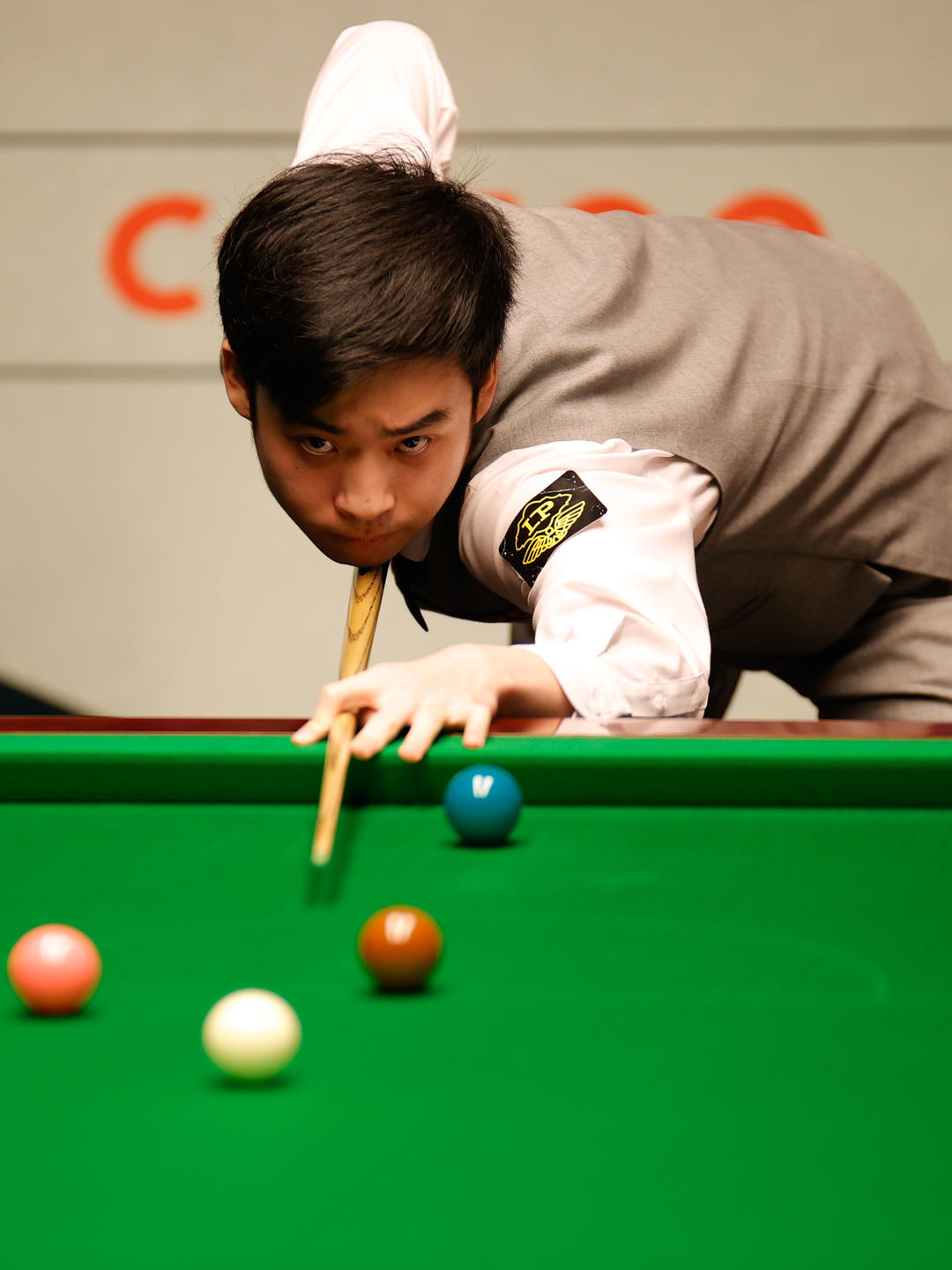 战与替代人 战与替代人